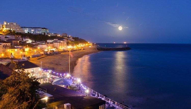 Bougainvillea Ventnor Esterno foto